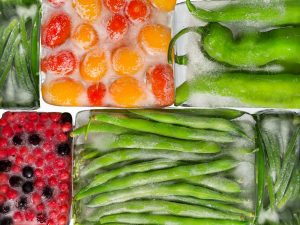 یخ زدن مواد غذایی در یخچال فریزر