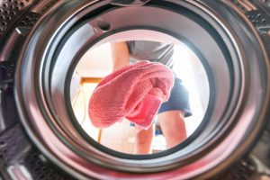 چیزهایی که نباید در ماشین لباسشویی بشوییم