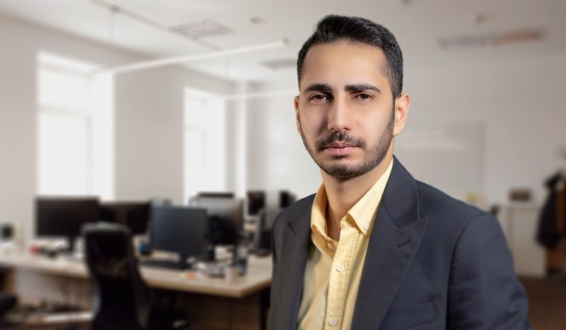 علی صدرالدینی مدیر روابط عمومی لیون کامپیوتر