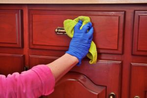 تمیز کردن کابینت ام دی اف