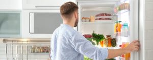 علت جمع شدن آب در یخچال