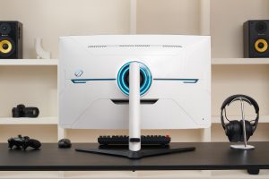 سامسونگ اولین مانیتور گیمینگ 240 هرتزی 4K جهان را معرفی کرد