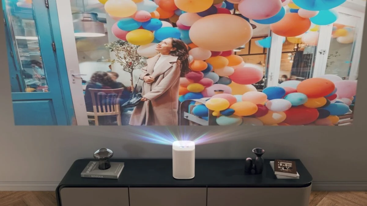  رونمایی سامسونگ از The Premiere 5؛ پروژکتور 4K با قابلیت لمس مستقیم روی تصویر